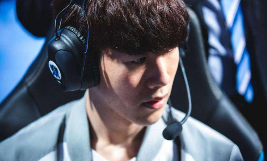 虽然外界压 虽然外界压