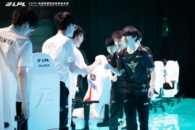 她的成功不 她的成功不